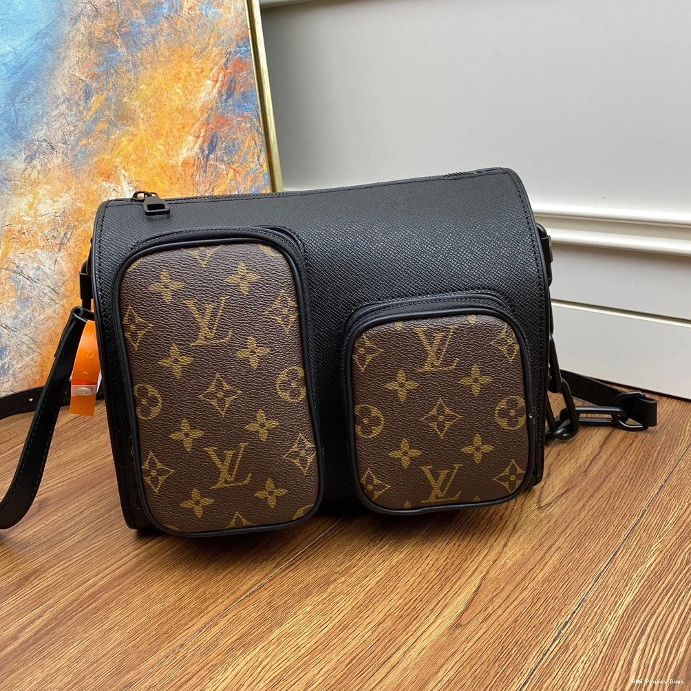 AAA Pruses Bags VUITTON BAG LOUIS MESSEANGER 0816